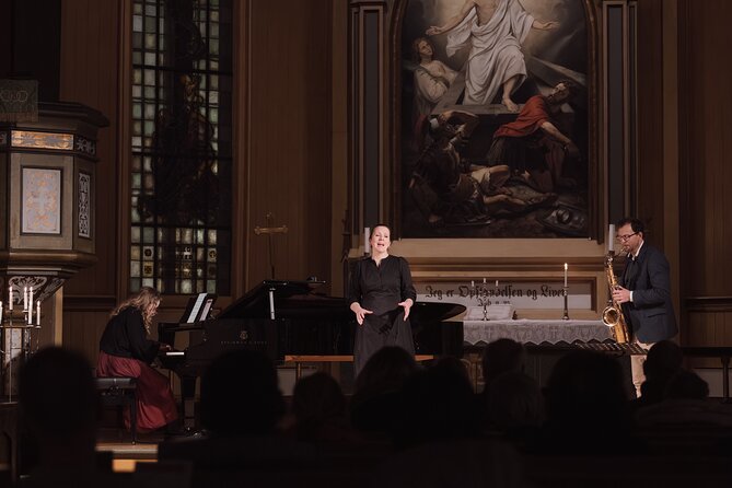Midnight Concert in Tromsø Cathedral - Is 30 minutes enough?