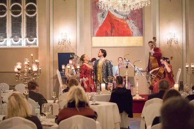Mozart Dinner Concert in Salzburg - Why this Salzburg evening feels different