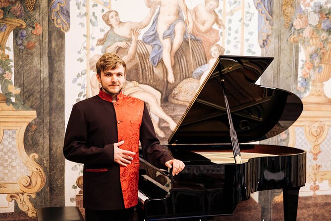 Mozarthaus Concert in Vienna - Piano Trio - A close view of the musicians