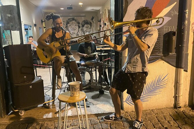 Multicultural Lisbon Walk: Food Tastings, Stories & Live Music - Mouraria and Alfama: stories behind the old streets