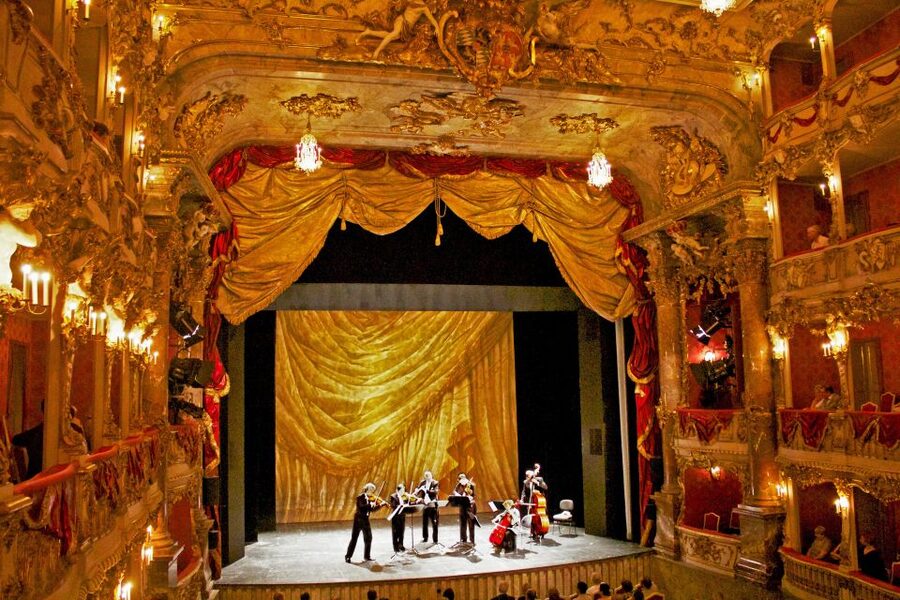Munich: Gala Concert in the Cuvilliés Theatre - The Residenz soloists and the musical program