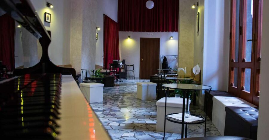 Naples: Traditional Neapolitan Music Concert - Key points to know before you book