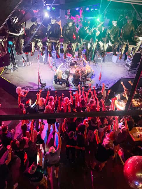 Nashville: Live Music Bar Crawl with Local Artists - How to get the most from the two hours