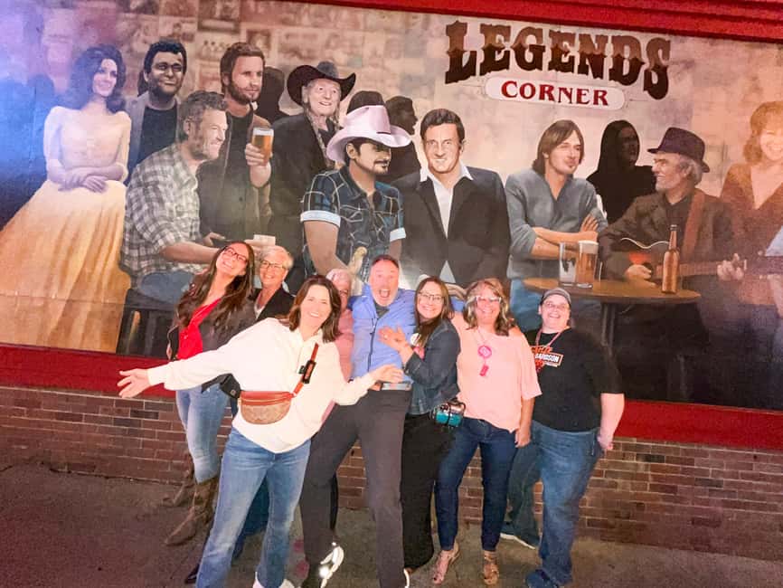 Nashville: Live Music Bar Crawl with Local Artists - A short walk through Nashville’s old nightlife district