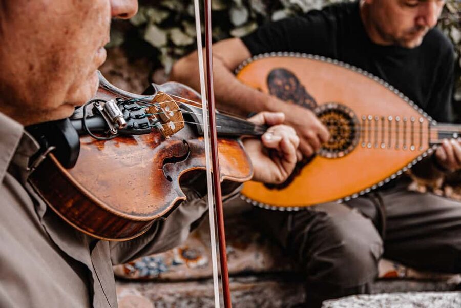 Naxos: Family Farm-table Cooking, Kouros Tour & Live Music - A family farm in Naxos where lunch starts in the garden