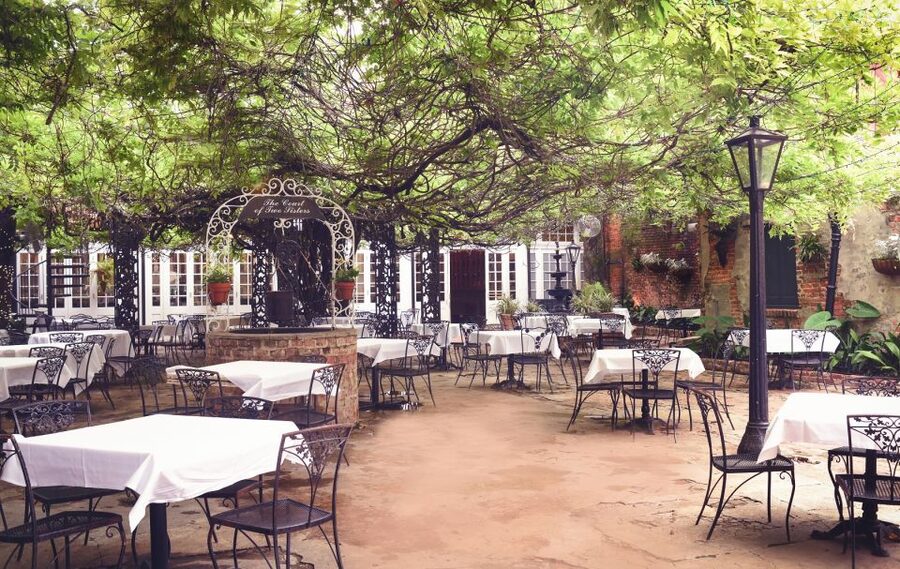New Orleans: 'Court of Two Sisters' Jazz Brunch Buffet - Is $51 a fair price?
