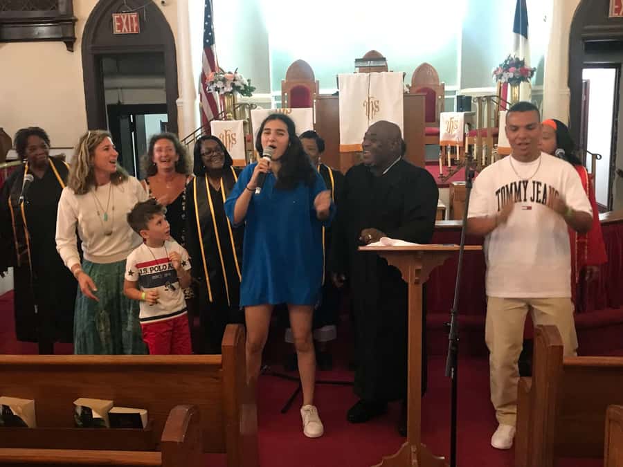 New York City: Harlem Gospel Live Music Concert - The best parts for first-time gospel listeners