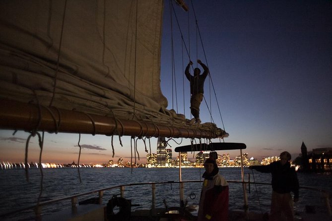 New York City Sunset Jazz Sail aboard Clipper City - Live jazz, drinks, and the onboard mood