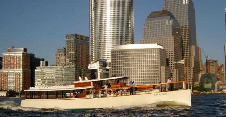 NYC: Evening Jazz Cruise on the Yacht Manhattan - Who Will Enjoy the Yacht Manhattan Most?