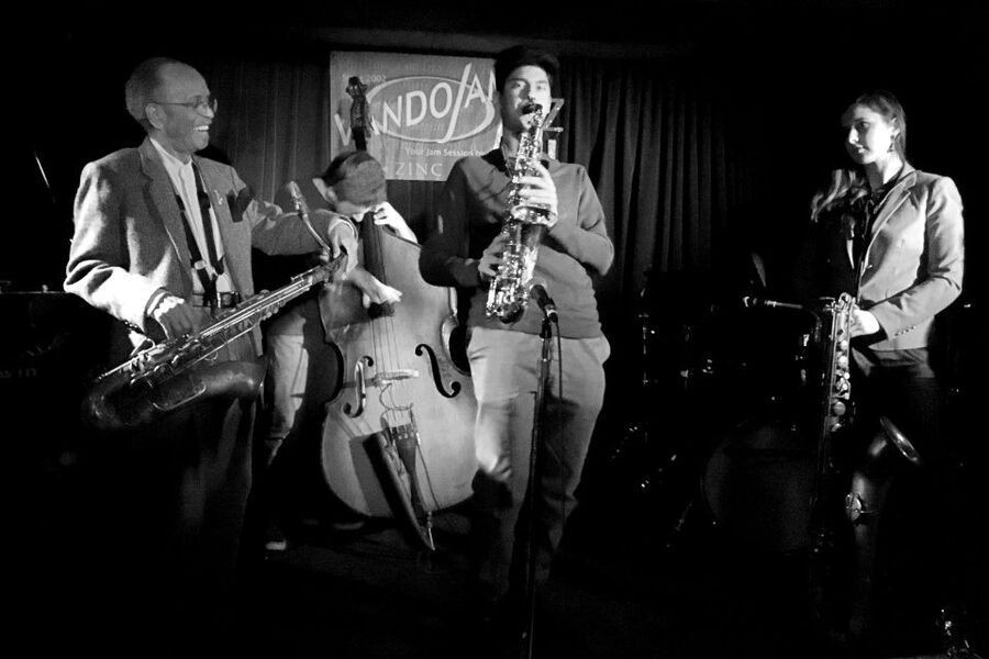 NYC: Greenwich Village Jazz Crawl - Comfort, timing, and weather