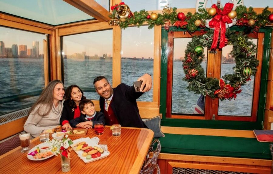 NYC: Holiday Yacht Cruise with Jazz, Cocoa & Carols - From Chelsea Piers to the Financial District