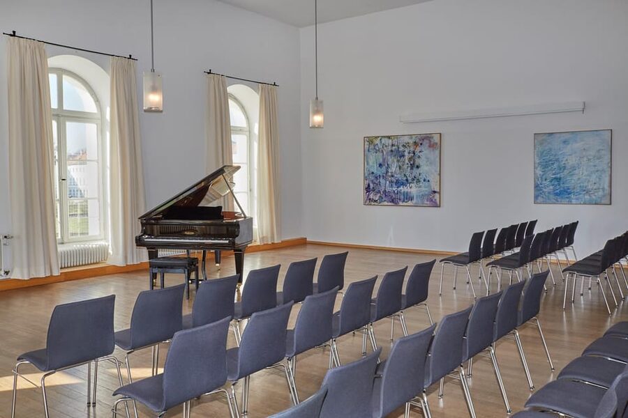 Nymphenburg classical music à la Mozart - Finding the Johannissaal without a palace detour