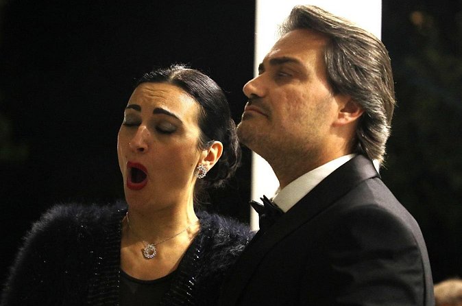 'O SOLE MIO - Neapolitan Songs and Opera - Is $66.54 a fair price?