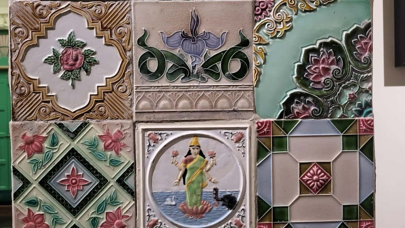 Old Delhi Haveli with live Classical dance, music & cuisine - Key points at a glance