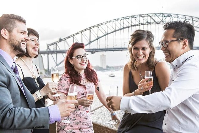 Opera at the Sydney Opera House Show Tickets - Arriving at the Sydney Opera House