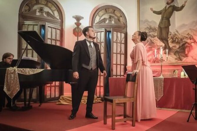 Opera Concert in Verona Palace with Prosecco - Meeting the performers after the concert