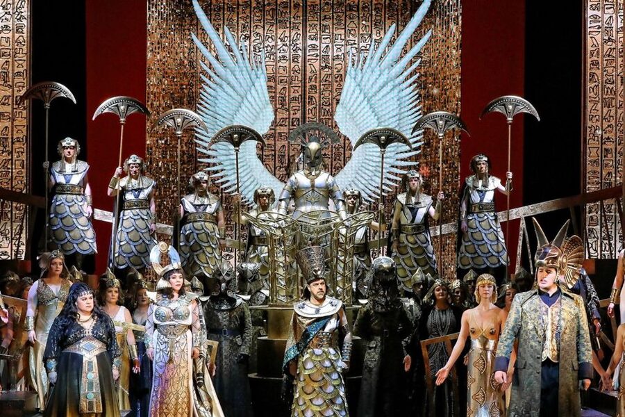 Opera Performance Tickets at the Sydney Opera House - Dinner at Bennelong or the Opera Kitchen