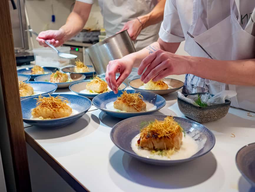 Oslo: 3-Course Dinner & Live Music Cruise on the Oslofjord - Three Courses From Restaurant Einer
