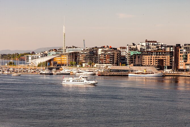Oslo Private Tour: From The Opera to Vigeland Sculpture Park - The tram ride to Vigeland Park