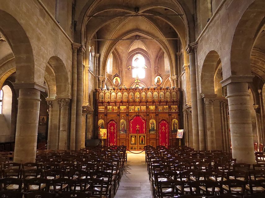 Paris: Classical Music Concert in Saint-Julien-le-Pauvre - Why this small church concert works so well