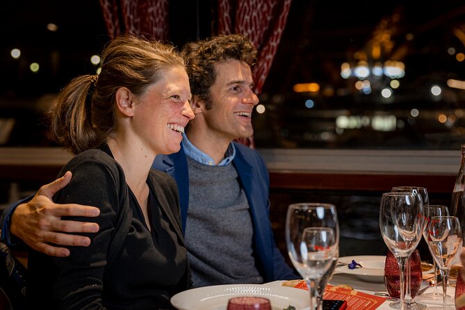 Paris Seine River Dinner Cruise by Maxim's with Champagne & Music - Place de la Concorde and the Louvre