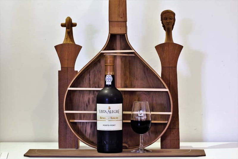 Porto: Fado & Port Wine in Traditional Portuguese Music Shop - Who Will Enjoy This Most