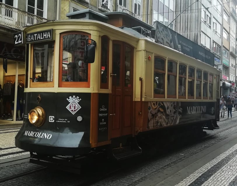 Porto: Fado Show with Dinner in a Traditional Fado House - My take on the $100 price