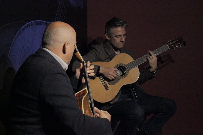 Porto: Live Fado with a Glass of Port Wine at Casa do Fado Sé - No dinner, no snacks, and no coffee