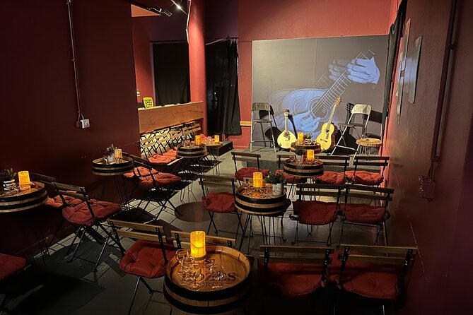 Porto: Live Fado with a Glass of Port Wine at Casa do Fado Sé - Practical details before you go