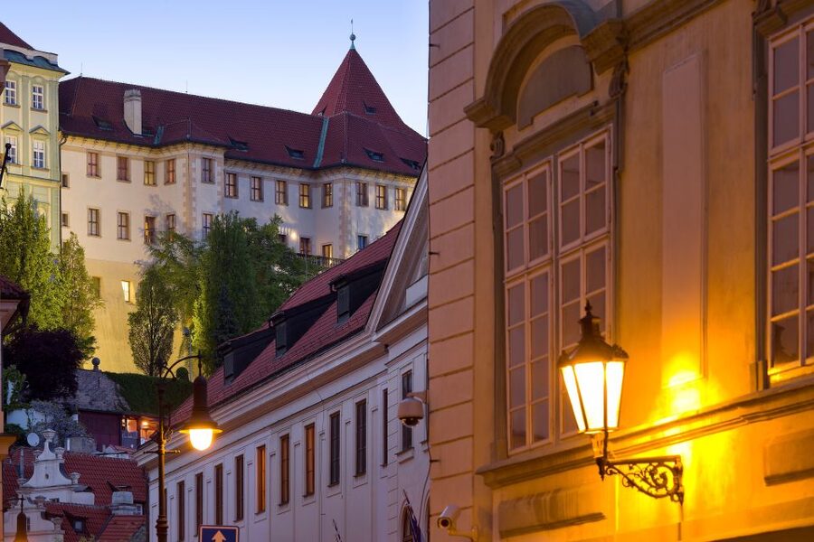 Prague Castle: Midday Classical Concert at Lobkowicz Palace - Why this one-hour concert works so well in Prague