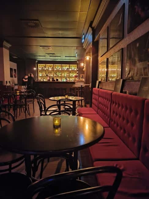 Prague: Jazz Show with Signature Cocktail - Is the $33 price fair?