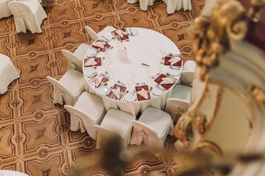Prague: Mozart Ballroom Concert Ticket with 3-Course Dinner - The middle section: Figaro, chamber music, and the main course