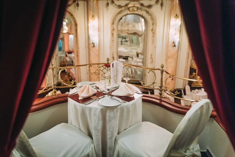 Prague: Mozart Ballroom Concert Ticket with 3-Course Dinner - Who should book this evening