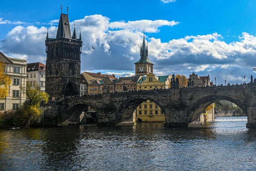 Prague: Vltava River Cruise in Jazz Style and Commentary - What you see between Terminal 18 and Old Town