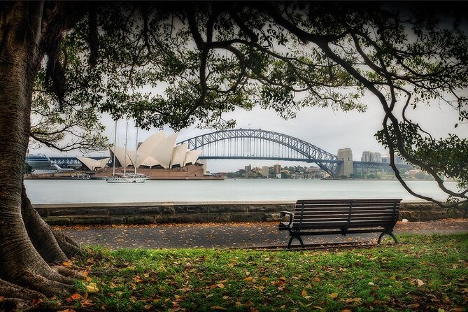 PRIVATE Sydney City Bondi Beach Opera House & Botanic Garden Tour - The Rocks, the Harbour Bridge, and northern viewpoints