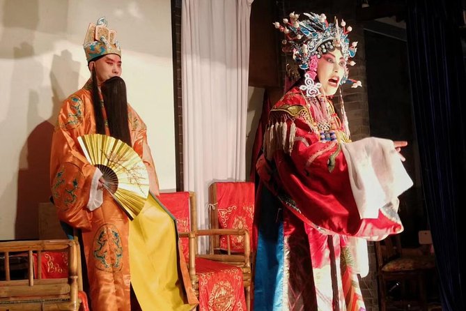 Private Tour: Shichahai, Nanluoguxiang and Peking Opera&dinner - Shichahai after dark