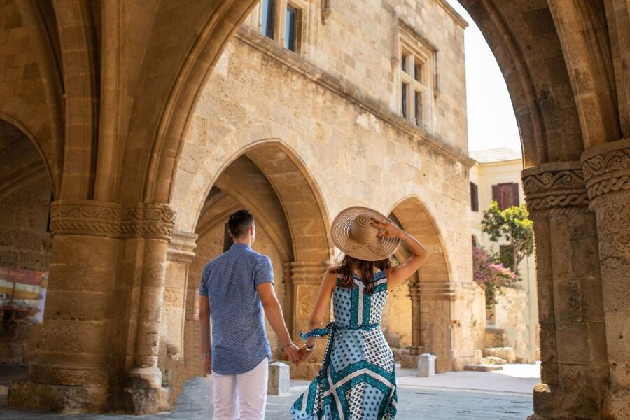 Rhodes: Guided Rhodes City By Night with Live Music & Dinner - What $412 means for the value
