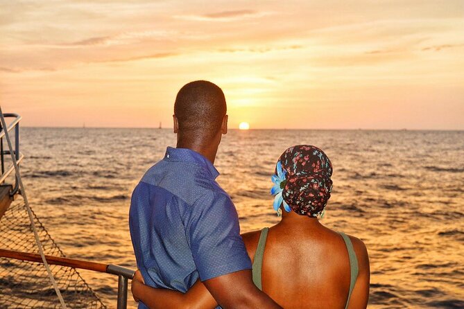 Romantic Sailboat Sunset: Live Music, Premium Bar & Dinner -Cabos - The Baja Duo dinner