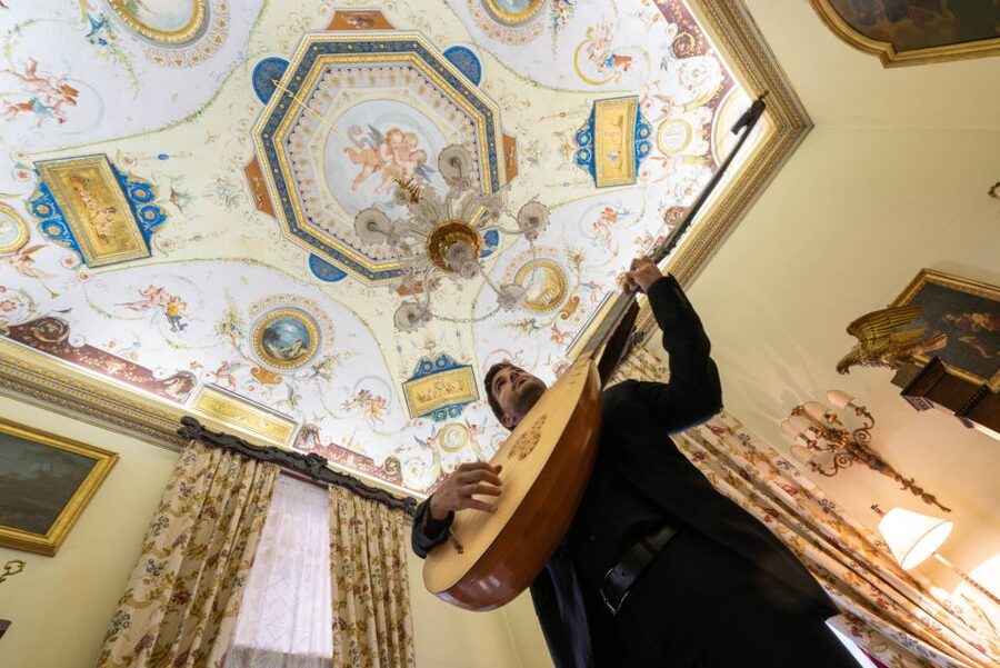 Rome: Opera Concert in Palazzo Doria Pamphilj - Entering the Secret Apartment at Palazzo Doria Pamphilj