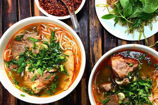 Saigon After Dark With Seafood, Beer & Live Music Bar - Rooftop Views and a Flexible Evening Route