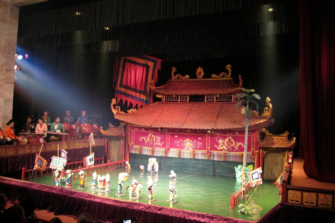 Saigon Dinner Cruise with Live Music Ho Chi Minh– Group Tour - Leaving your hotel for Bach Dang Pier