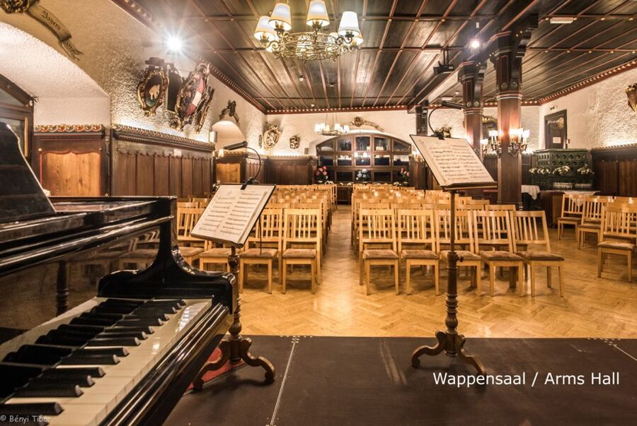 Salzburg: Best of Mozart Fortress Concert - Choosing the right date and season