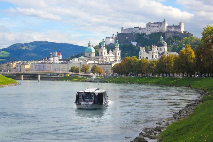 Salzburg: River Cruise & Best of Mozart Fortress Concert - Who will enjoy this experience most?