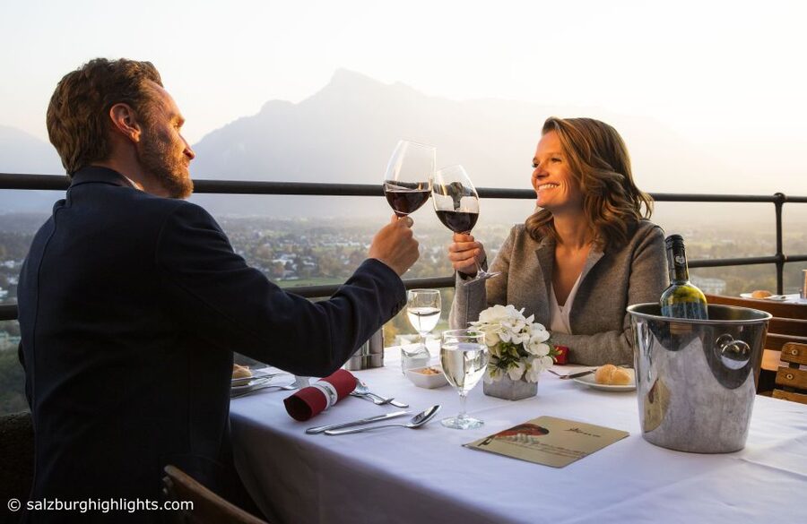 Salzburg: River Cruise, Dinner & Fortress Concert - Finding the funicular and reaching Hohensalzburg