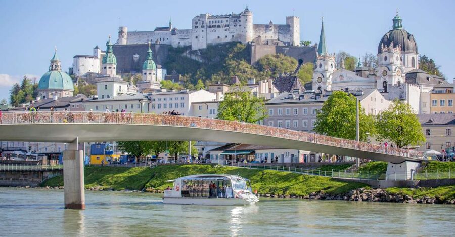 Salzburg: River Cruise, Dinner & Fortress Concert - Starting on the Salzach River