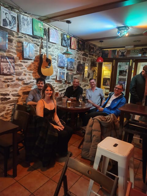 Santiago: Guided Foodie Tour with Drinks, Tapas & Live Music - Three bars and three different tastings