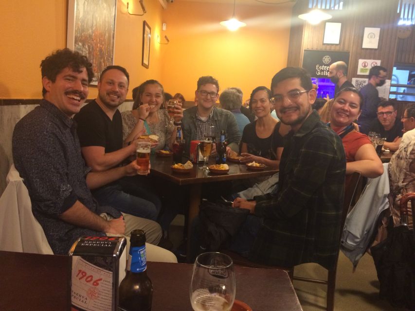Santiago: Guided Foodie Tour with Drinks, Tapas & Live Music - Starting at Cervantes Square