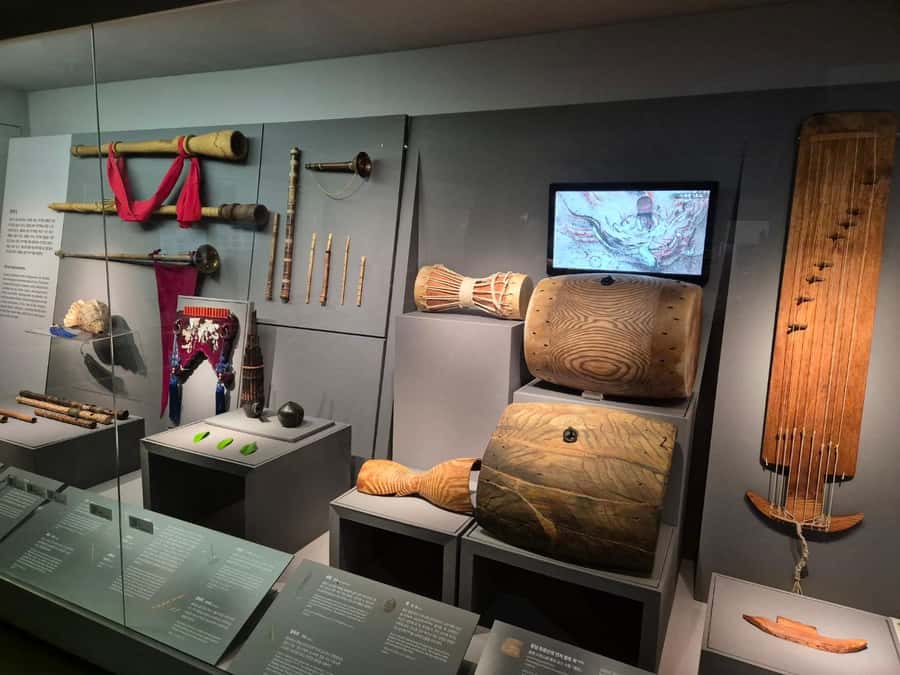 SEOUL: Gugak - Korean Traditional Music Museum&Concert Tour - Who will enjoy this Gugak tour most?