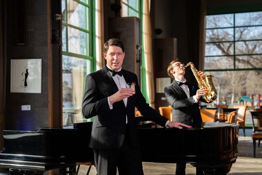 Sinatra Tribute. Concert & dinner. - An evening built around Sinatra’s best songs