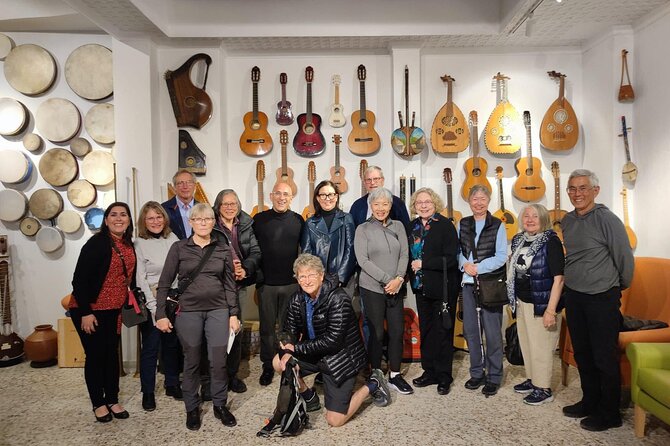 Spanish Guitar Concerts in Ronda - Start with Ronda wine and a room full of instruments